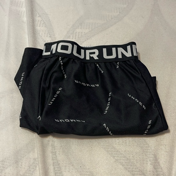 Under Armour Athletic Shorts - Picture 1 of 3
